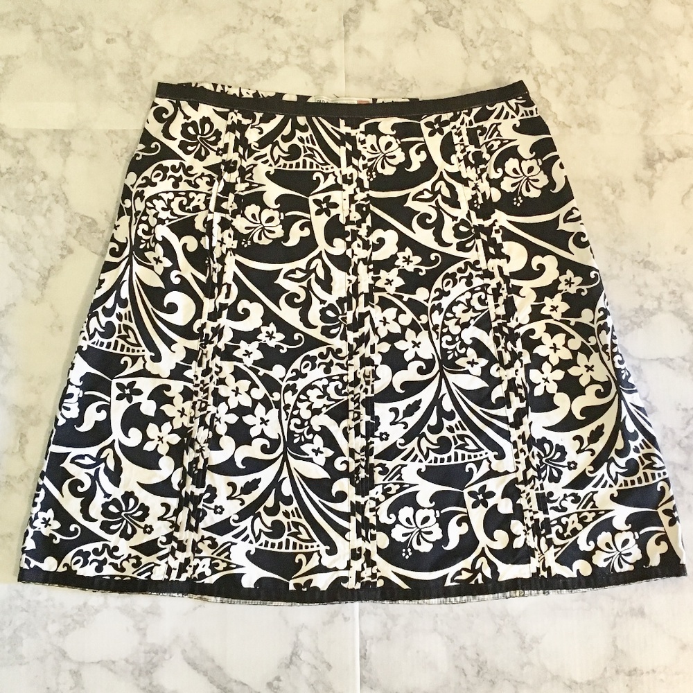 Old Navy floral cotton skirt